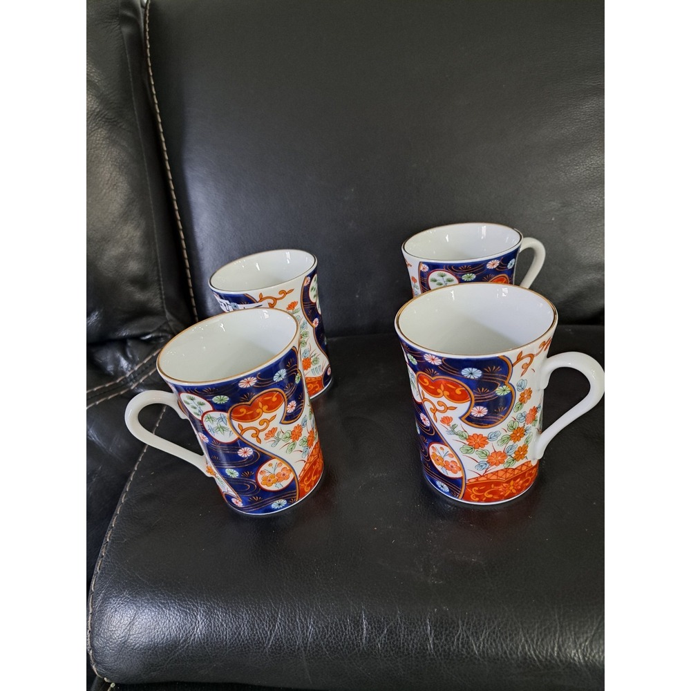 Vintage Imari Japanese Porcelain Cup Set Of 4‎